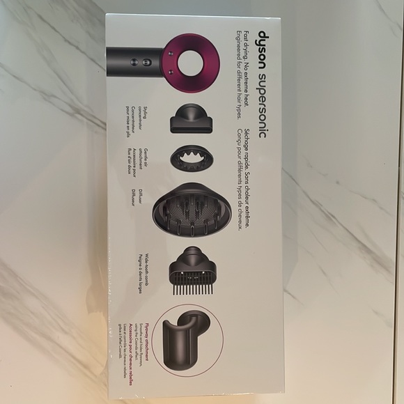 Brand new Dyson supersonic hair dryer - Picture 2 of 6